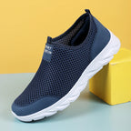 Ground Wide-Toe Trainers